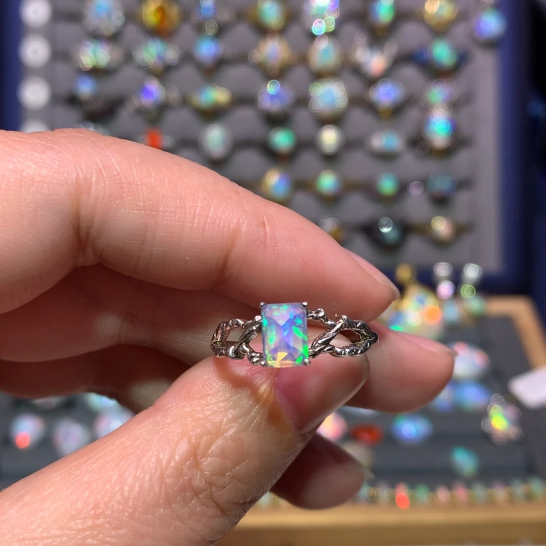 银S925镶嵌欧泊戒指款式