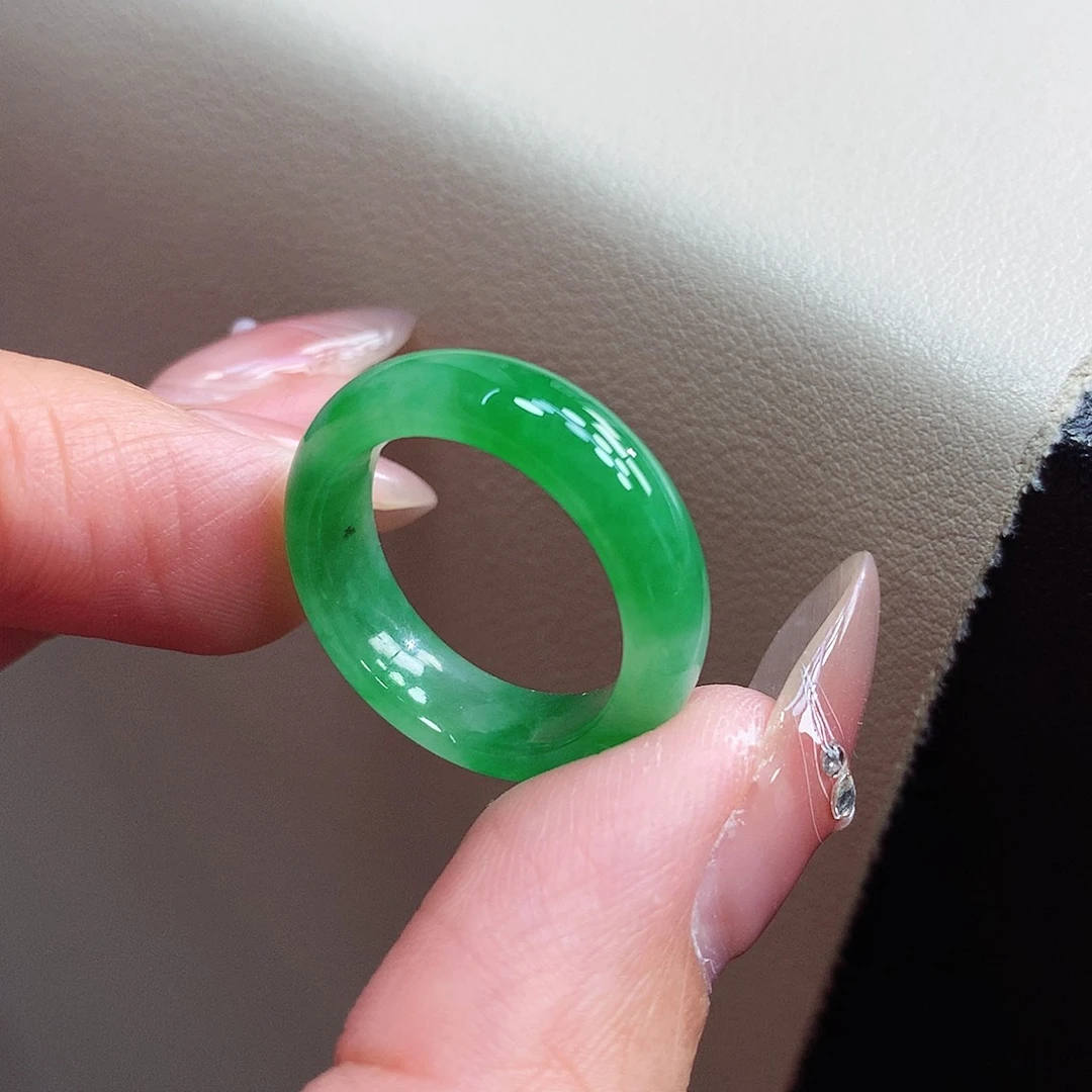 翡翠戒指未镶嵌15-16号