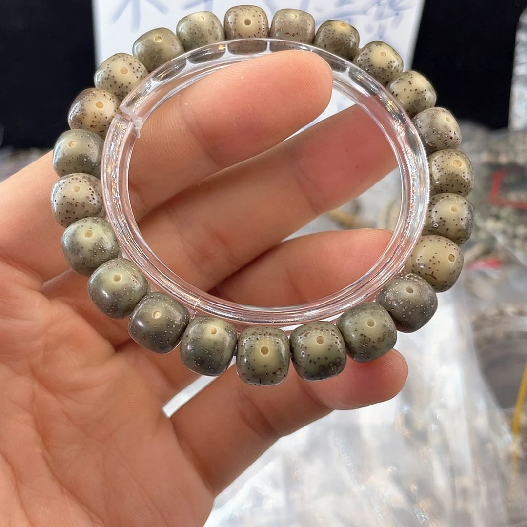 吊坠星月菩提2316