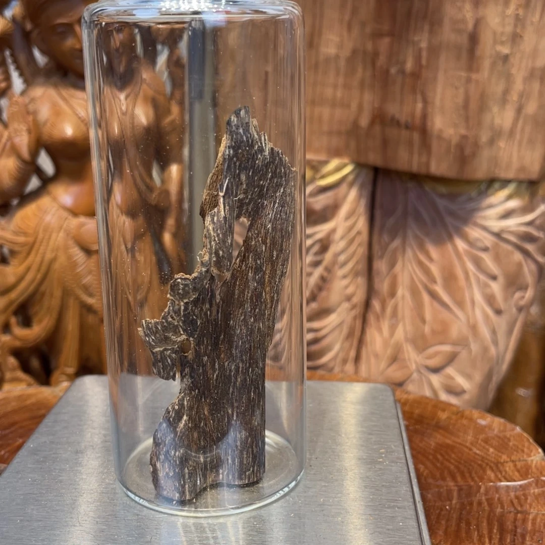 手把件沉香火**长沉香小料