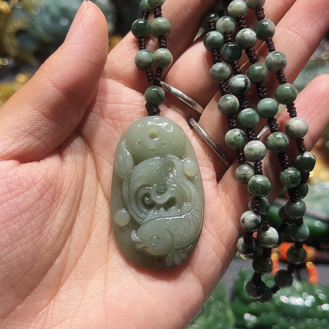 岫玉未镶嵌毛衣链