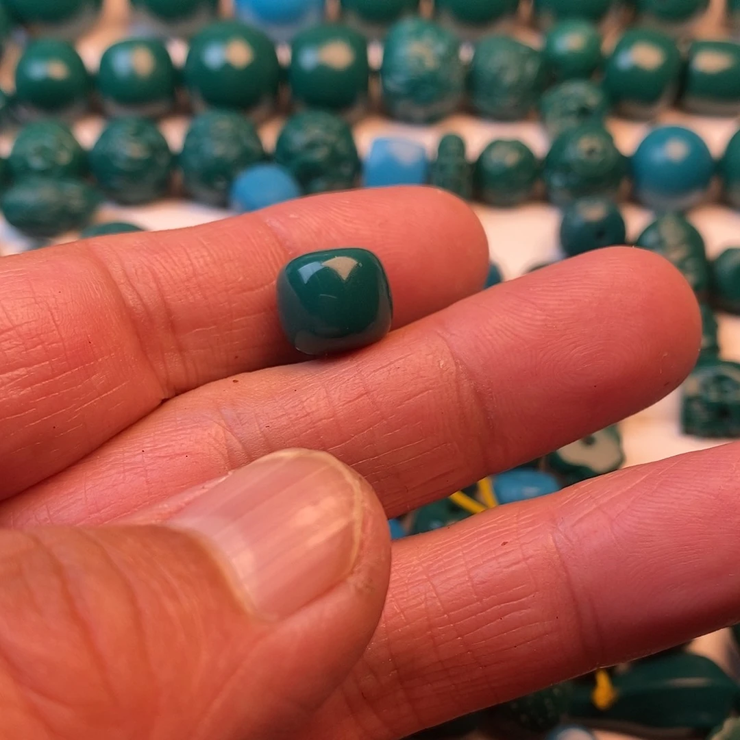 琉璃颈饰妙****具1111111111111