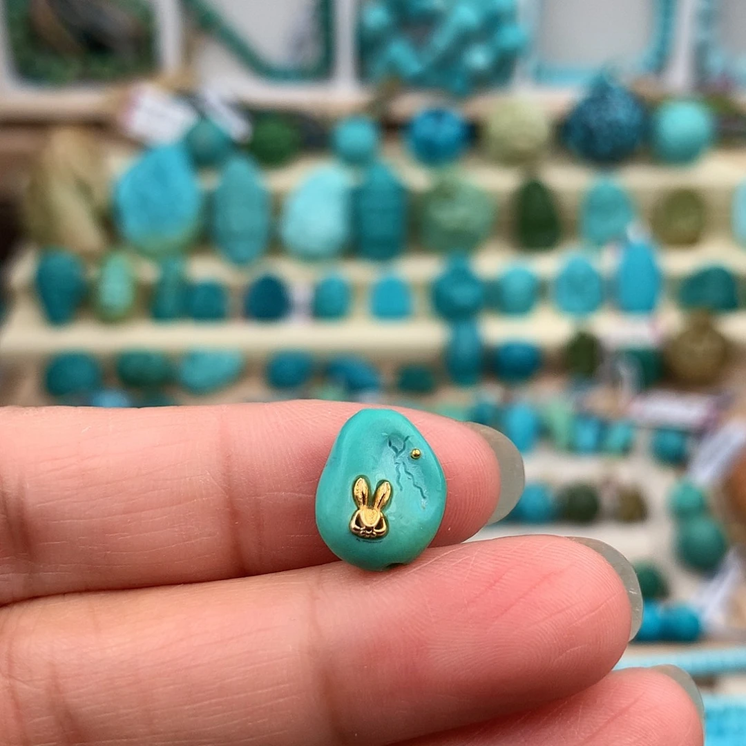 未镶嵌绿松石珠宝奇石