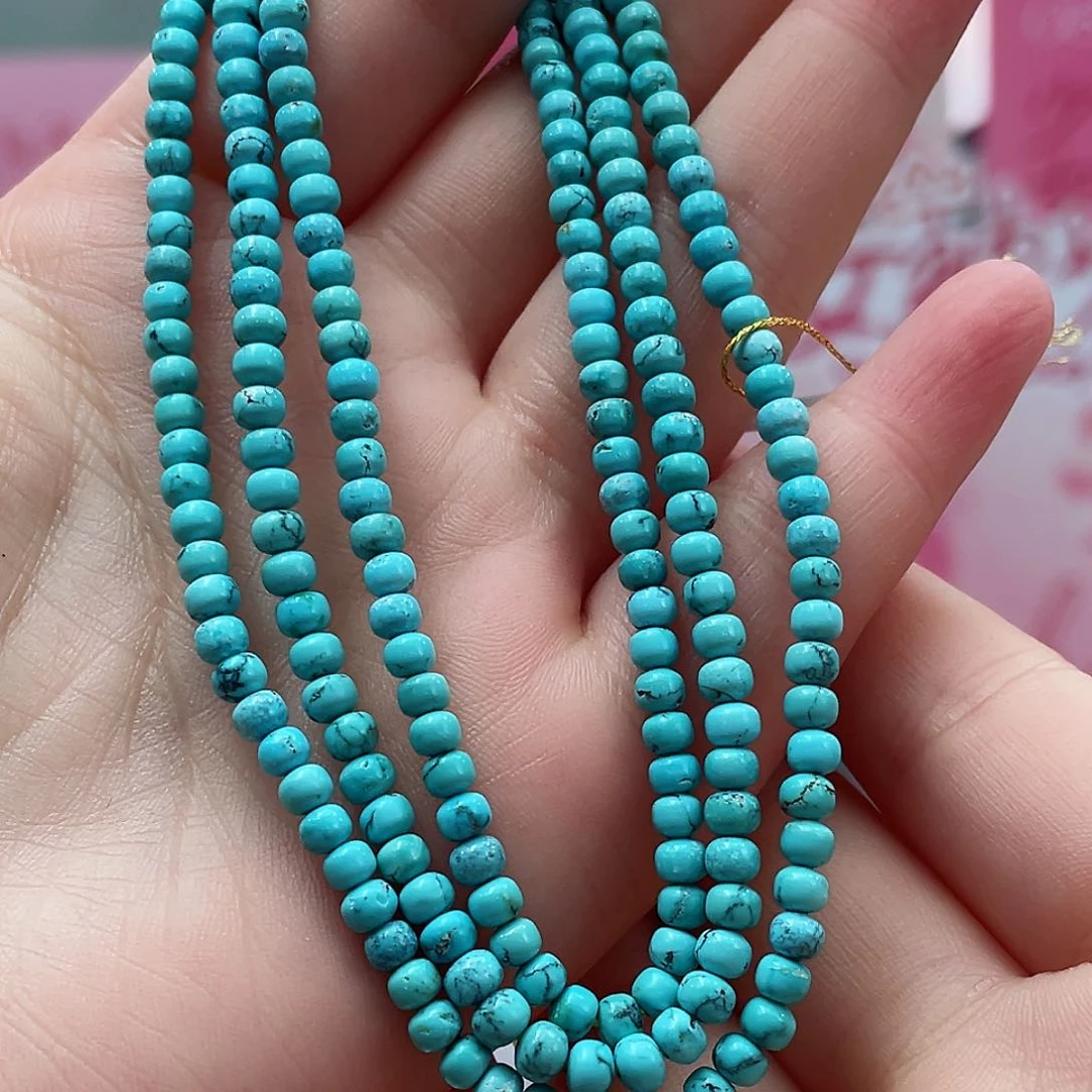 绿松石颈饰未镶嵌