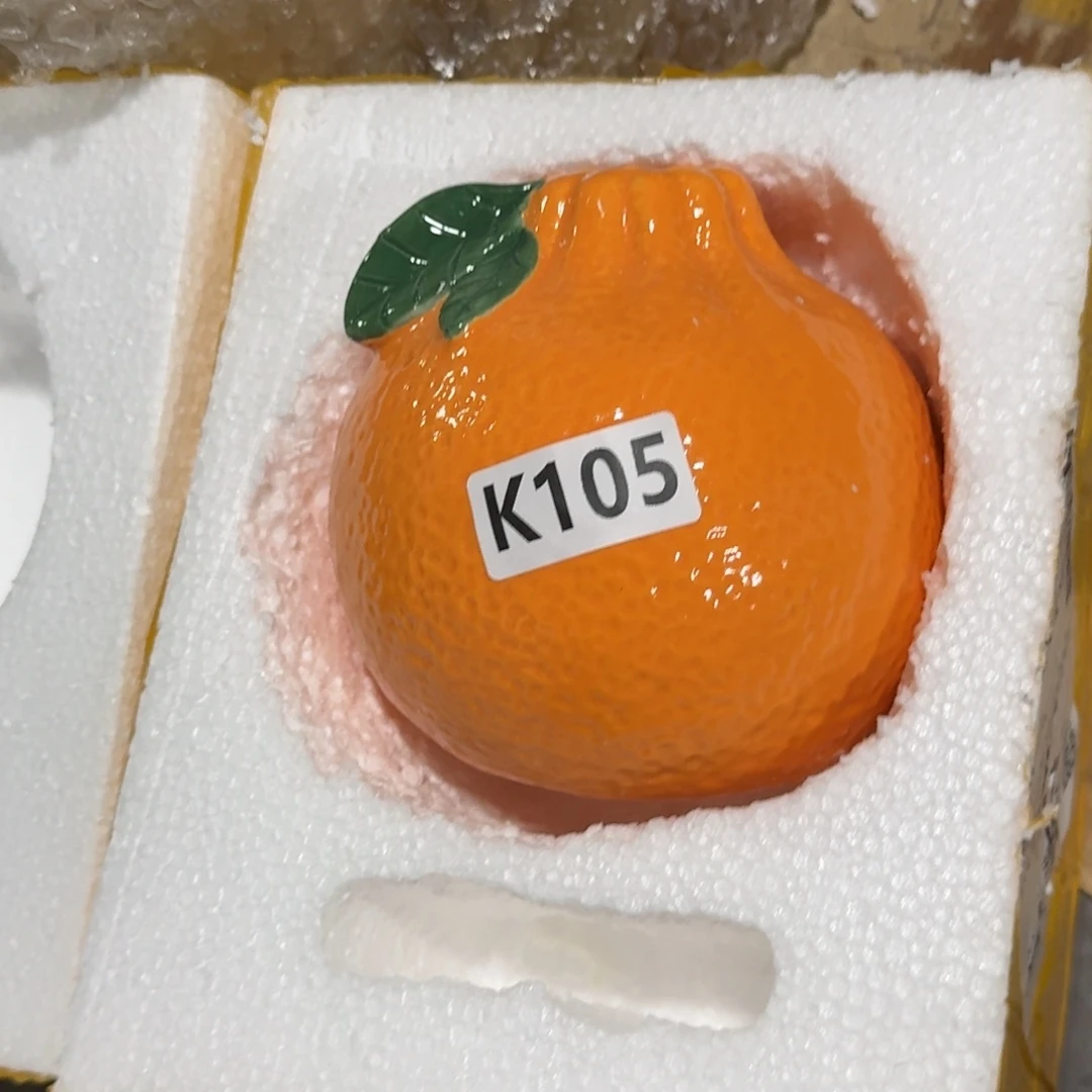 微瑕疵介意勿拍陶瓷器皿B756