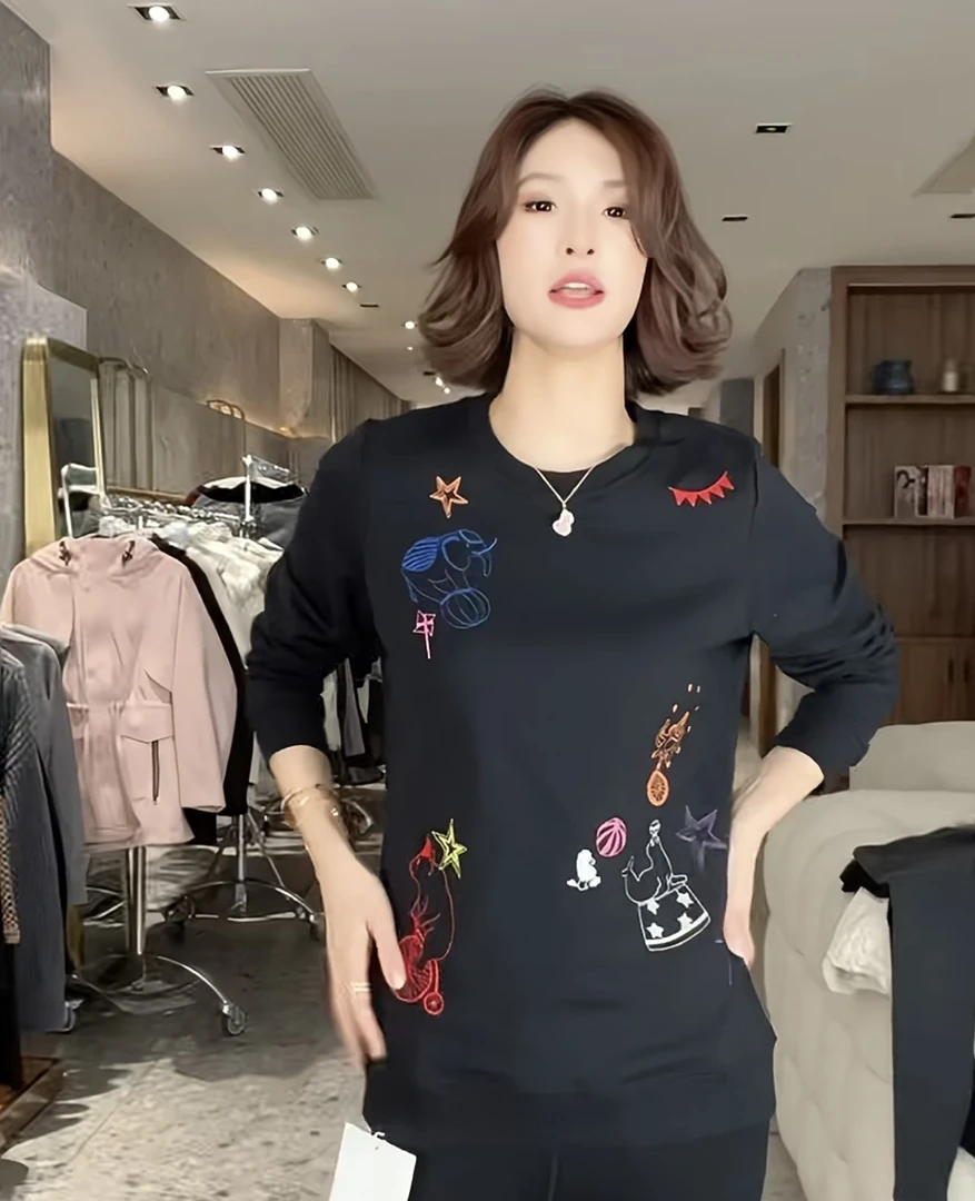 打底长袖印花刺绣圆领毛衫套头卫衣上衣时尚休闲风YJ15051ML