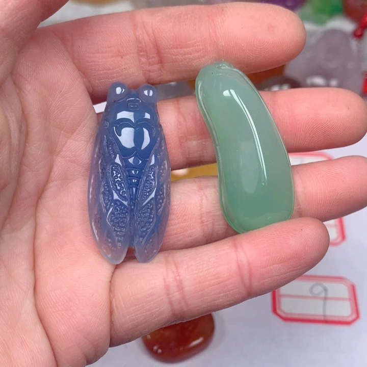 玛瑙/玉髓颈饰未镶嵌李*