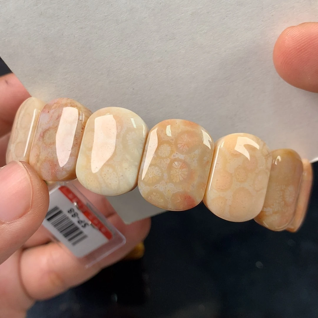 【闪购商品】硅化珊瑚（珊瑚玉）手镯未镶嵌