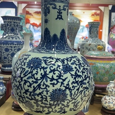 确保品质一个青花瓷