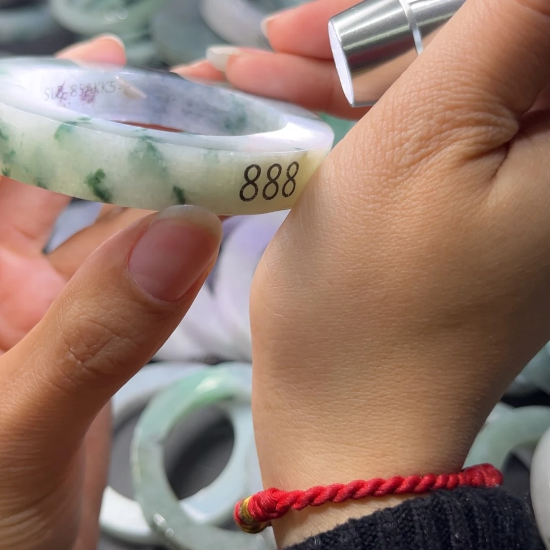 定制翡翠手镯未镶嵌