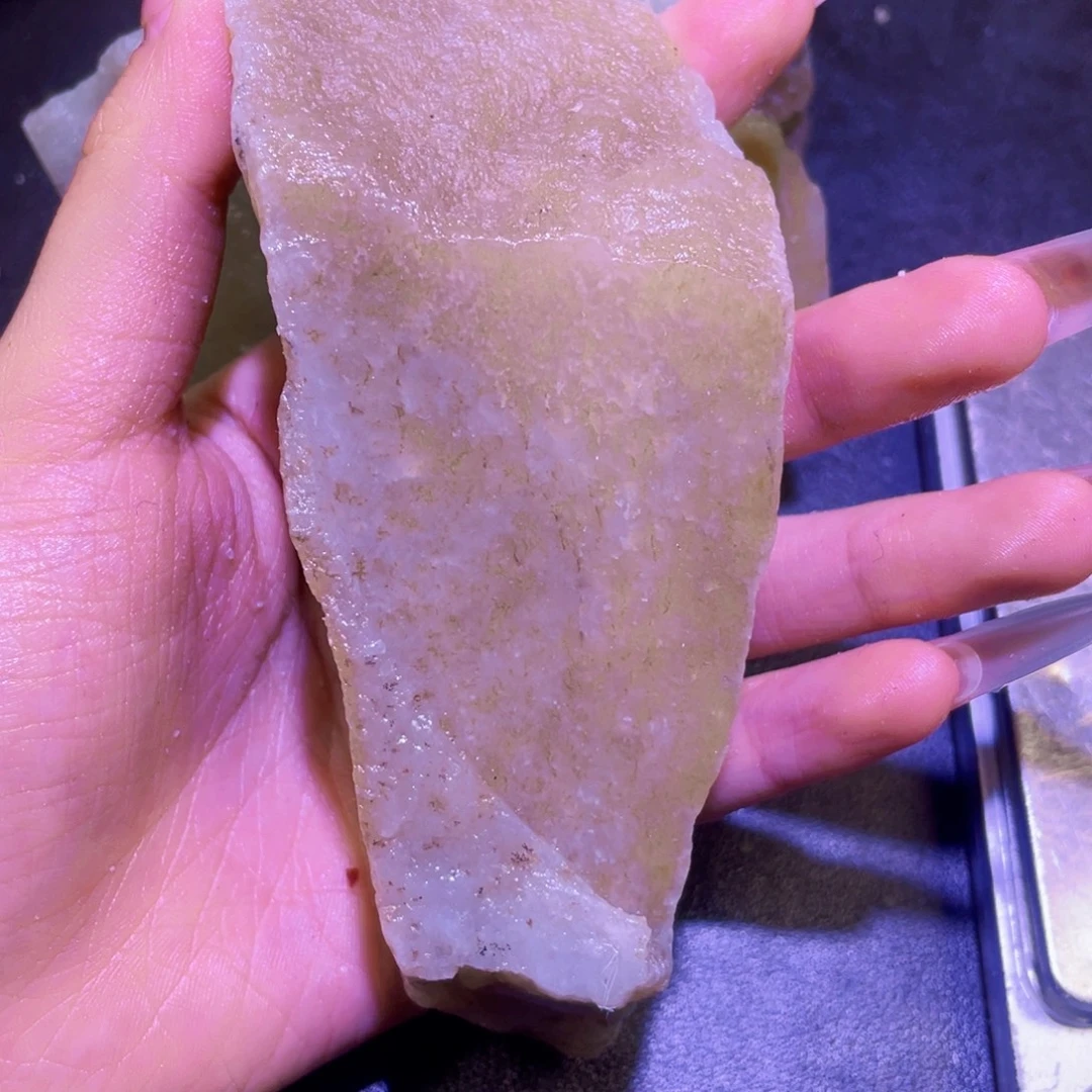 未镶嵌和田玉珠宝半成品