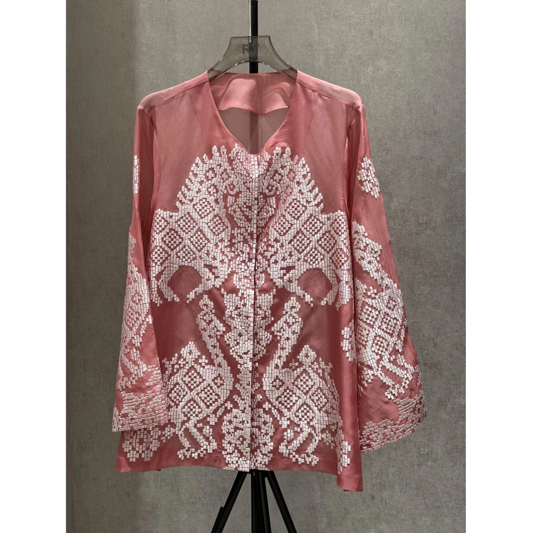 Cozy Finder | 新中式重工珍珠贝壳装饰刺绣衬衫