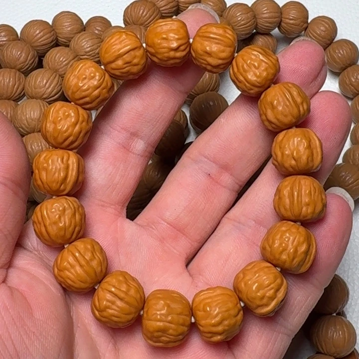 猴头核桃手串蛤蟆头