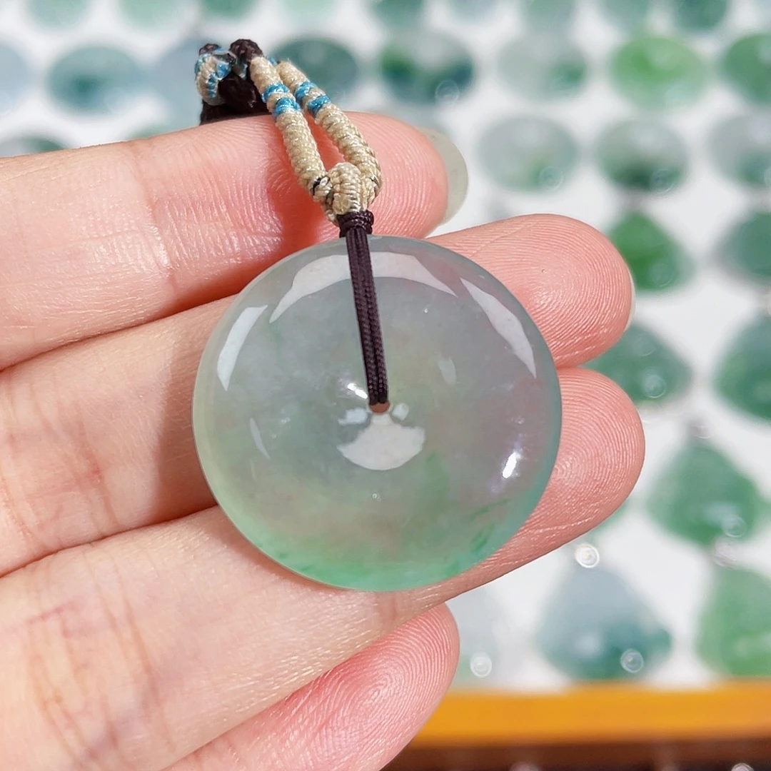 颈饰未镶嵌翡翠吊坠