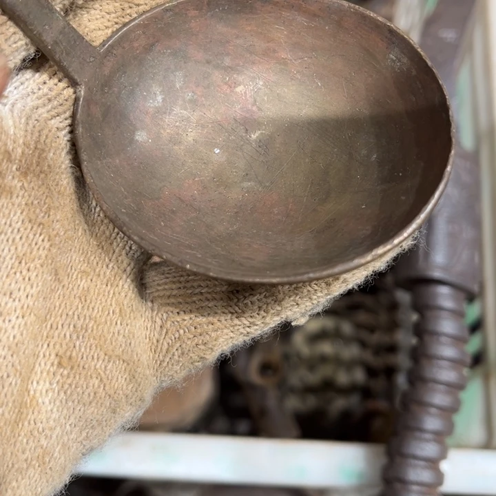 磊***游一物一图，工艺品。