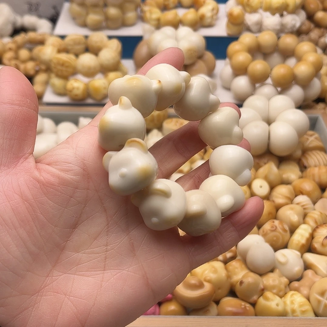 吊坠菩提根/象牙果