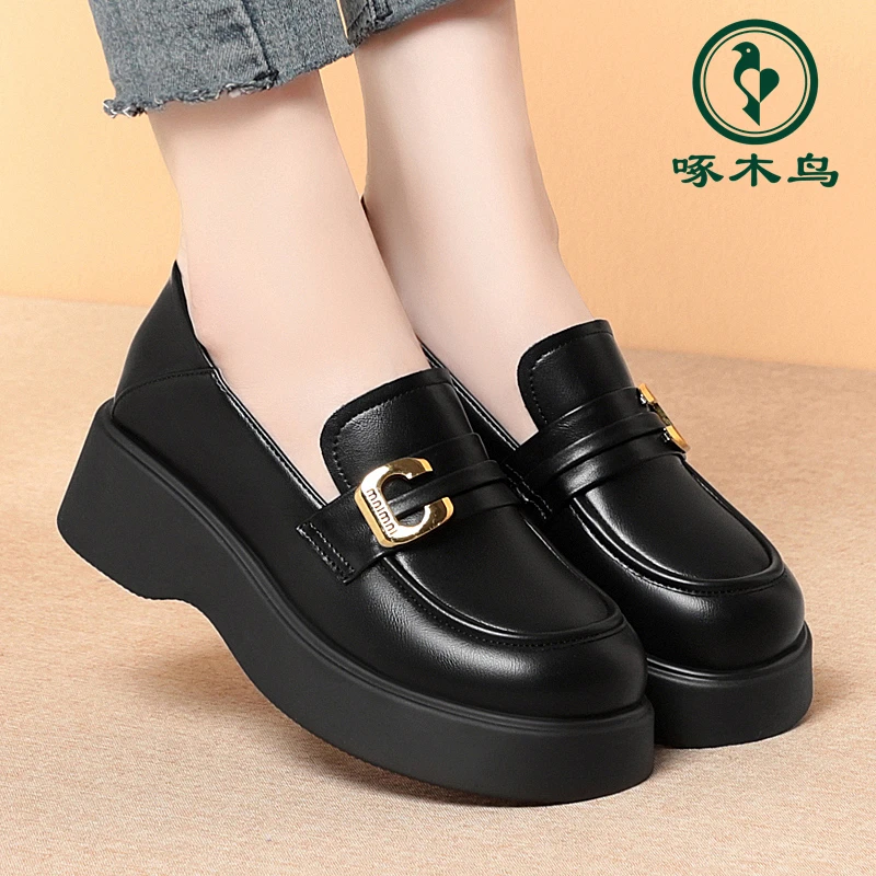 【啄木鸟】春季新款厚底软底乐福鞋英伦风小皮鞋轻便百搭女士单鞋