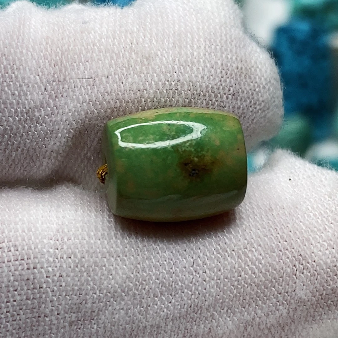 绿松石未镶嵌天然原矿 带武汉地大证书