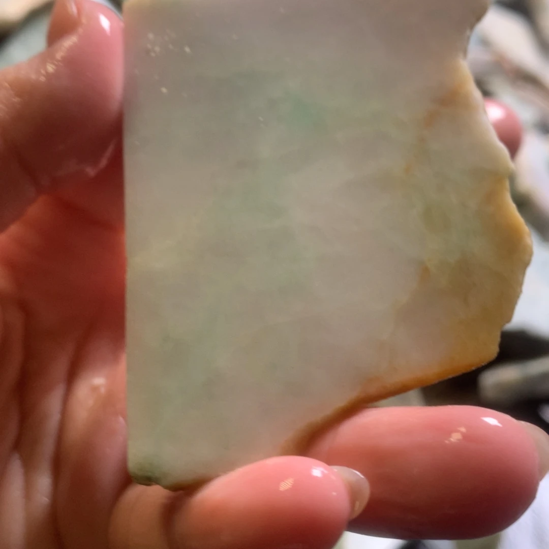 翡翠颈饰未镶嵌缅甸翡翠