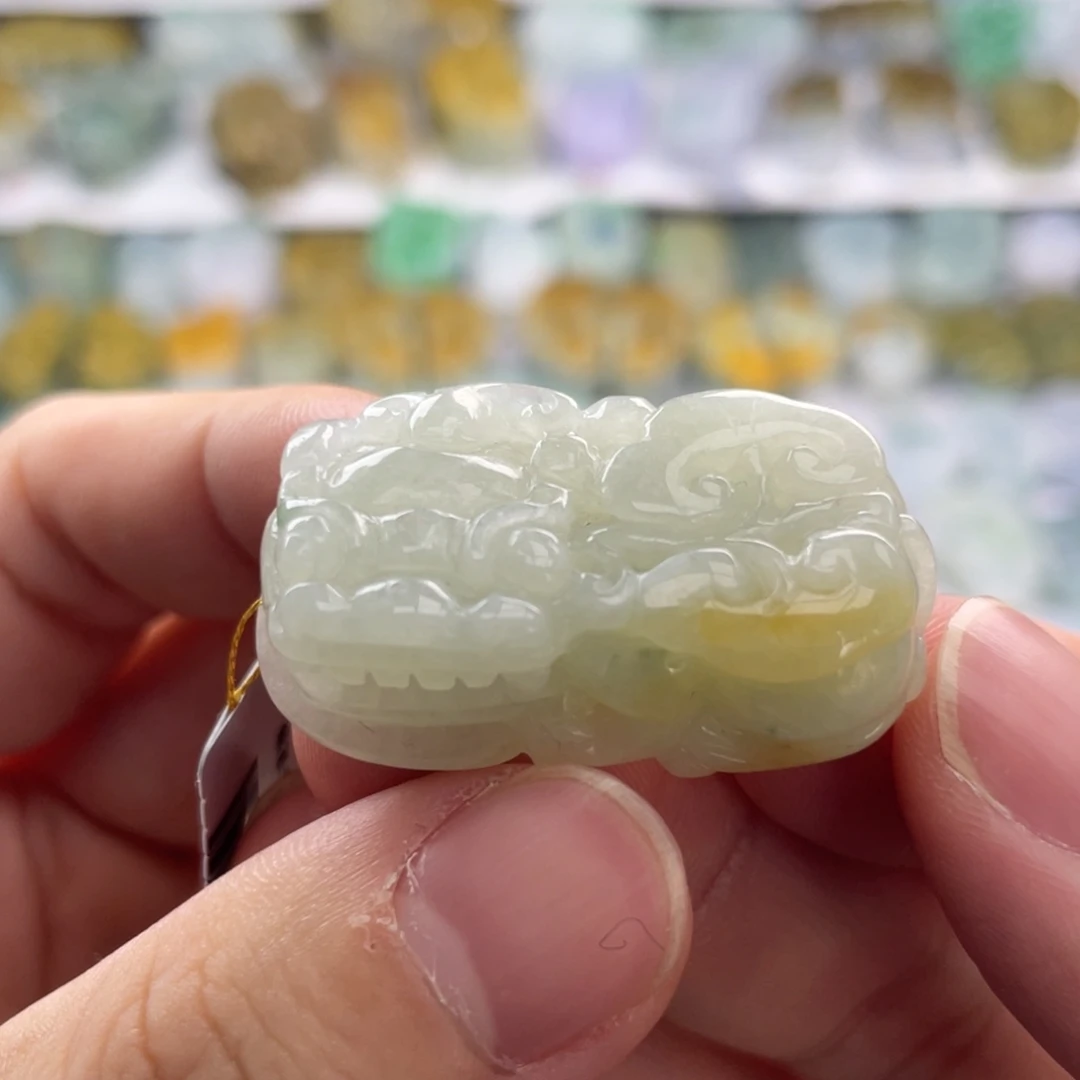 翡翠未镶嵌颈饰貔貅10