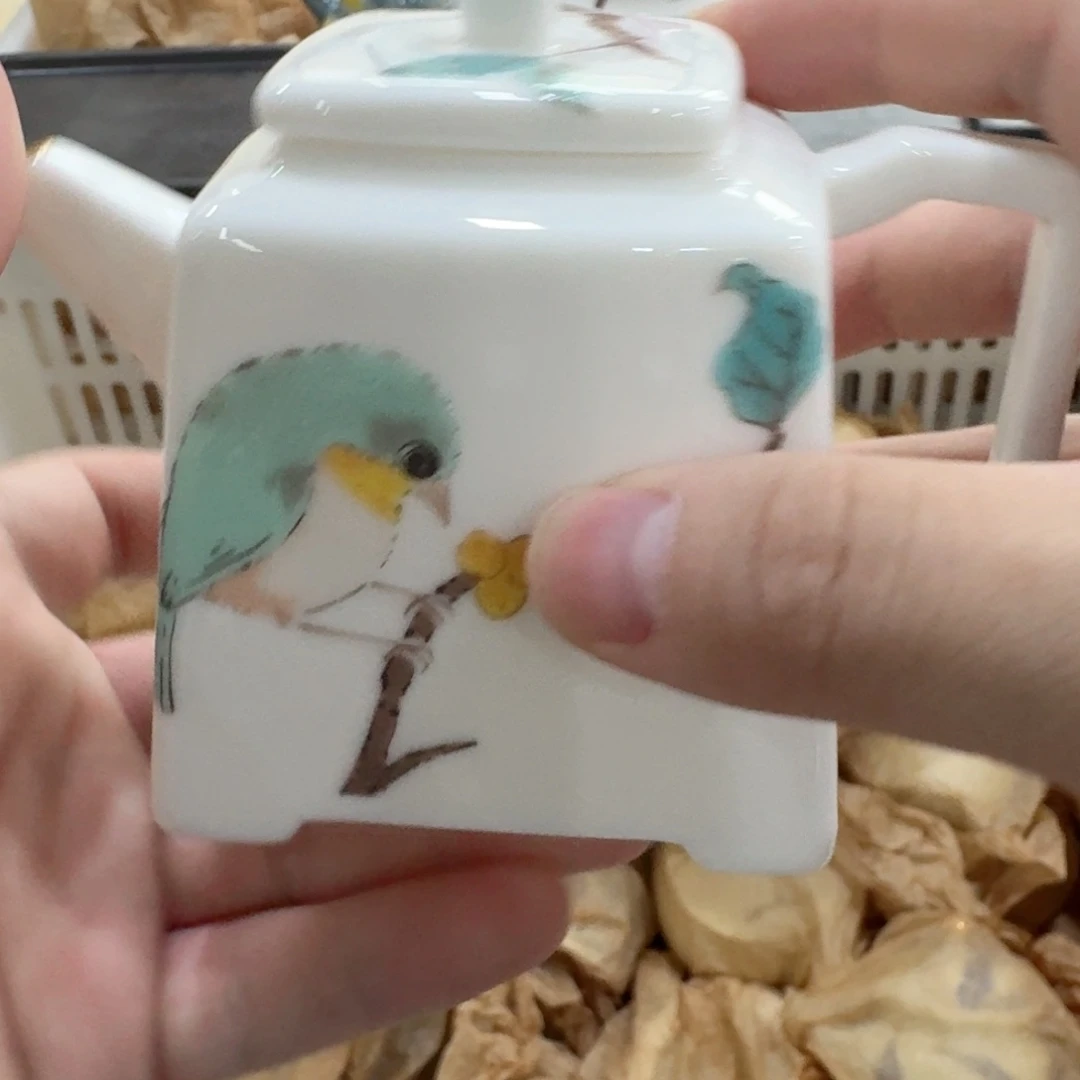 瓷片你好漂亮1886624555221