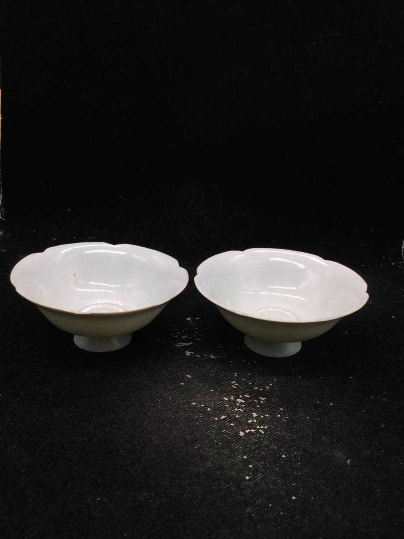 景德镇陶瓷青白釉杯一对