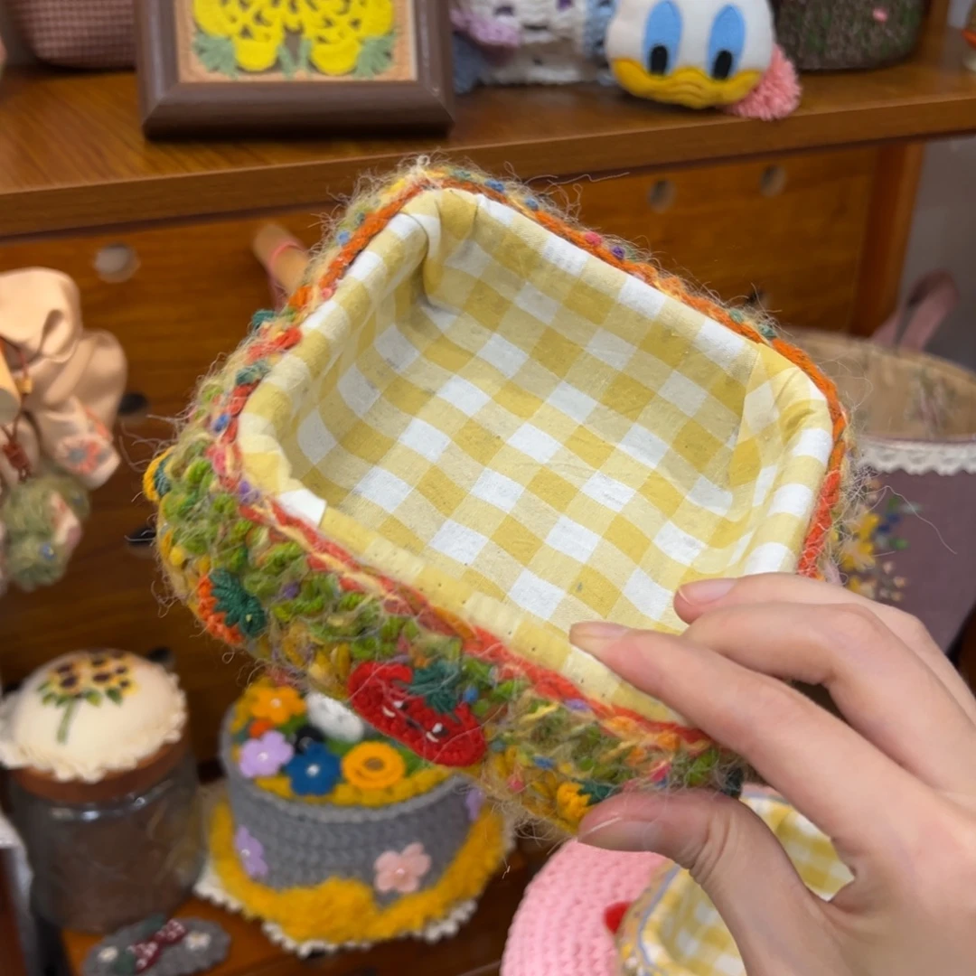 毛绒钩织刺绣手工包包玩偶居家用品