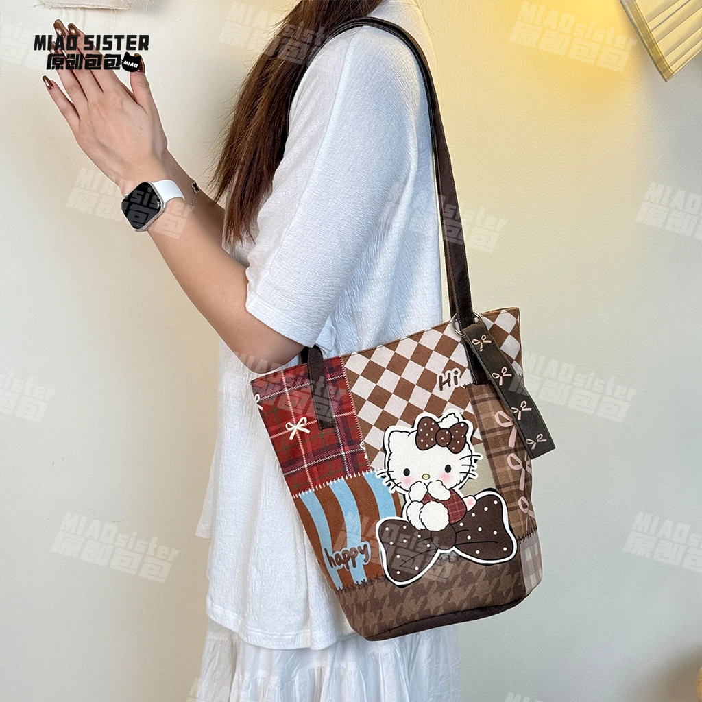 MIAO美拉德凯蒂可爱公仔夏款斜挎包流行帆布袋子百搭帆布包包