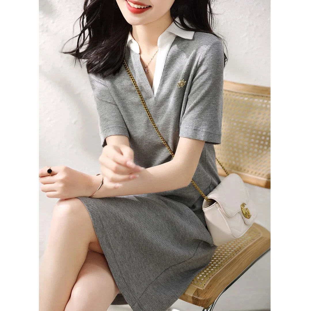 521 极简风休闲连衣裙夏季新款气质翻领气质优雅连衣裙