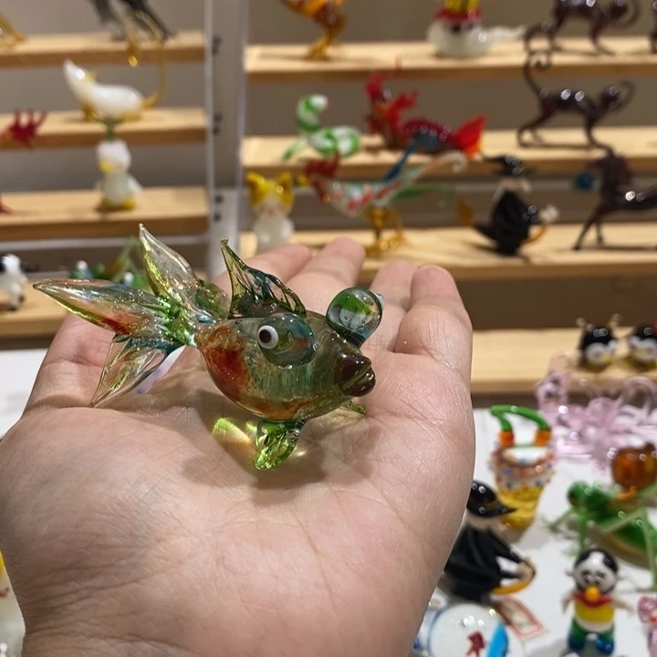 琉璃手工艺品多*琉璃