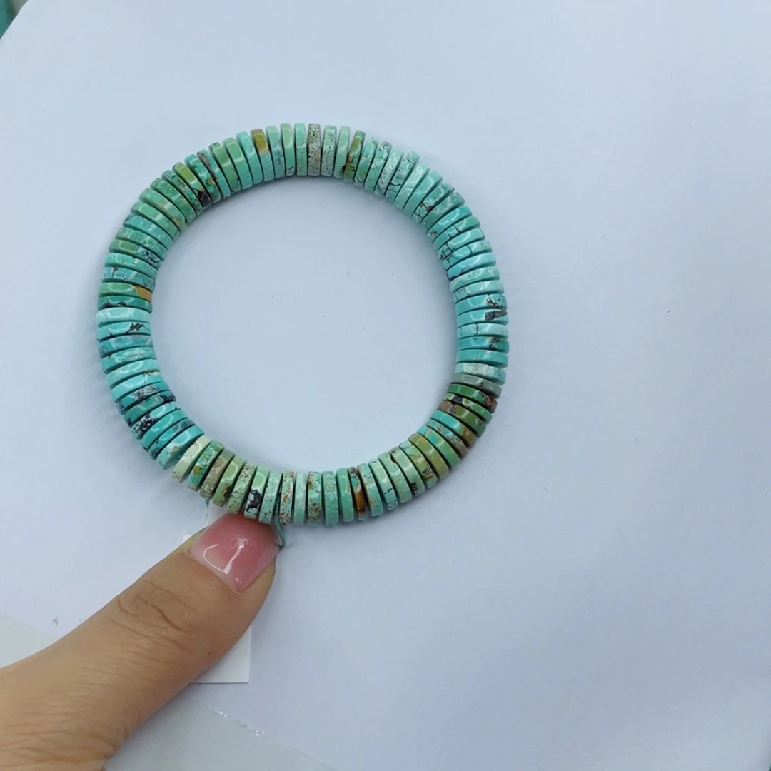 绿松石颈饰未镶嵌