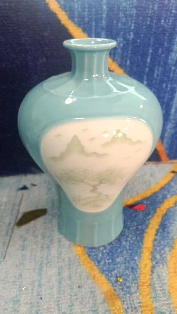 陶瓷-影青釉-山水瓶