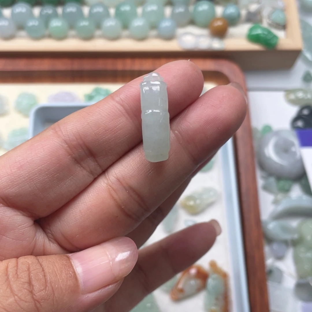 散珠翡翠6666688888