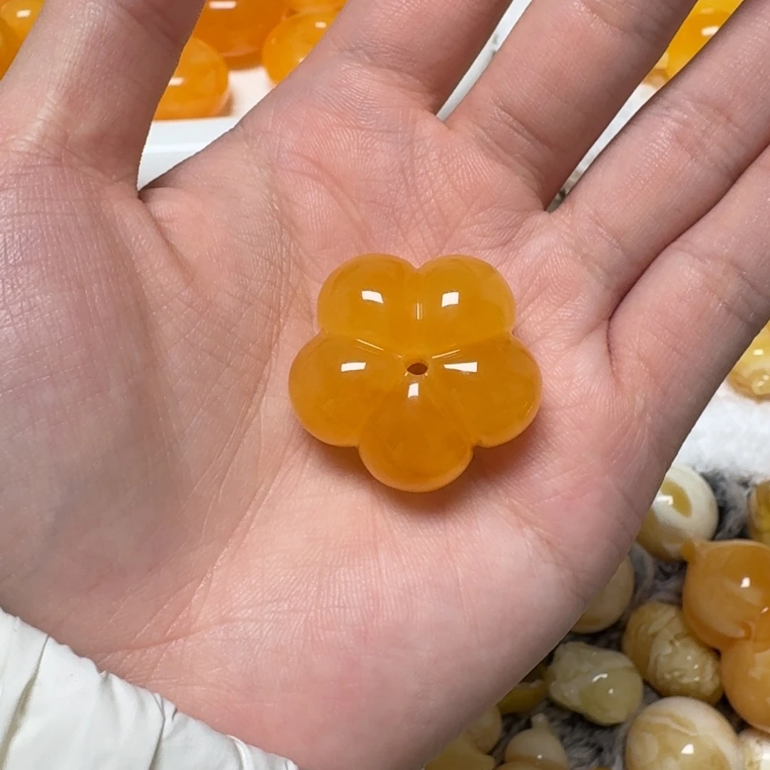 琥珀未镶嵌裸石蜜蜡花