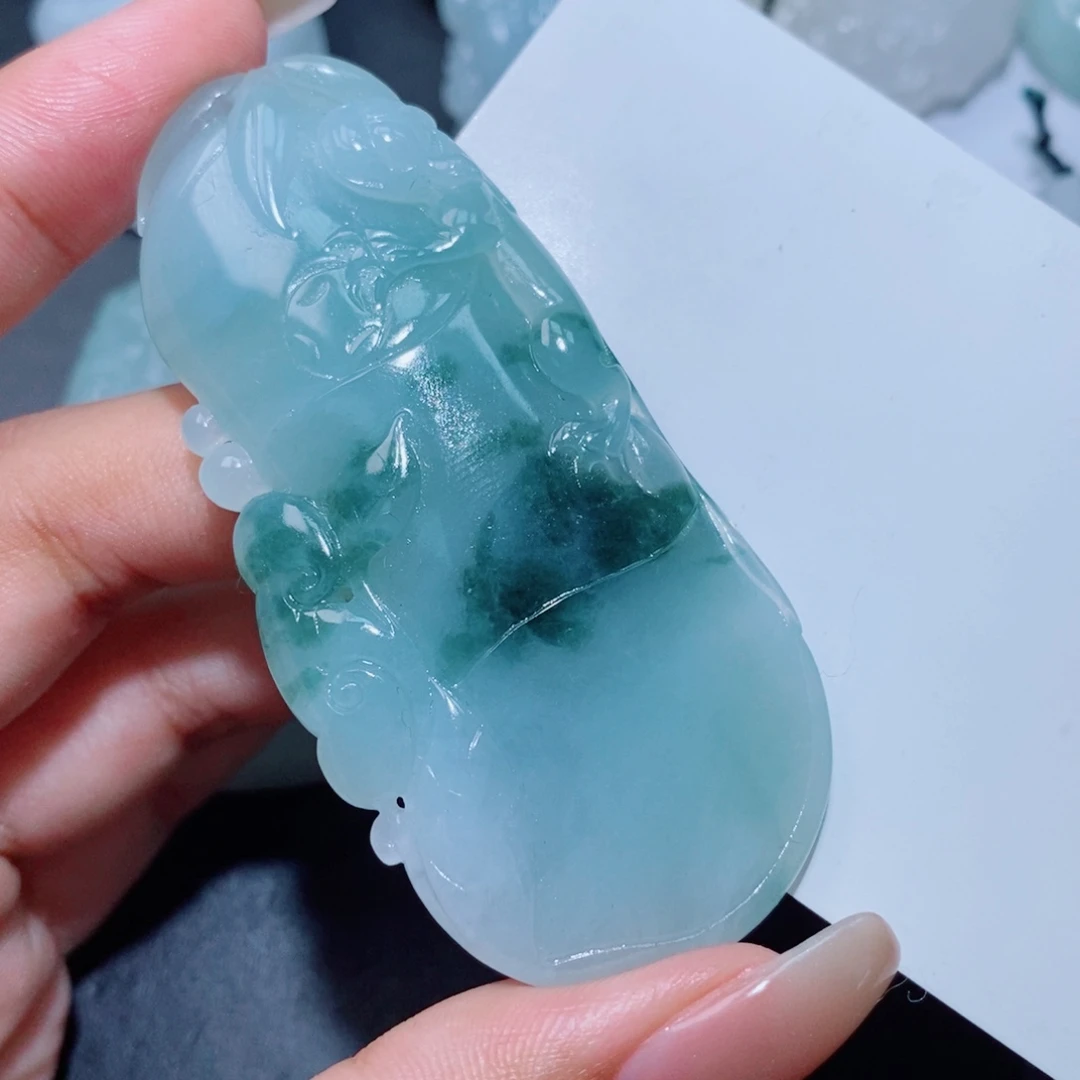 定制翡翠未镶嵌定制翡翠毛货挂件