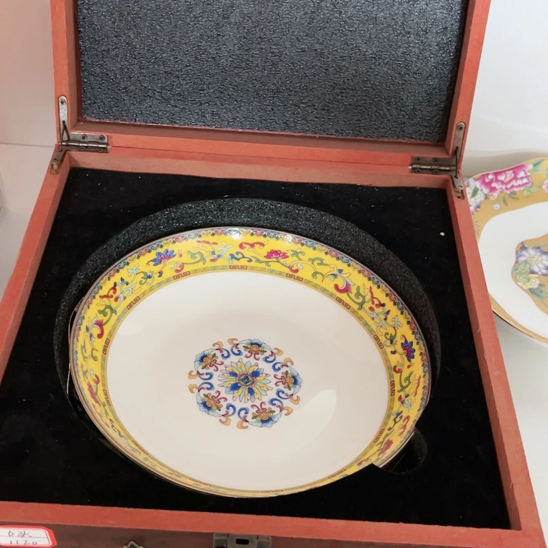 【闪购商品】珐琅一套……………………