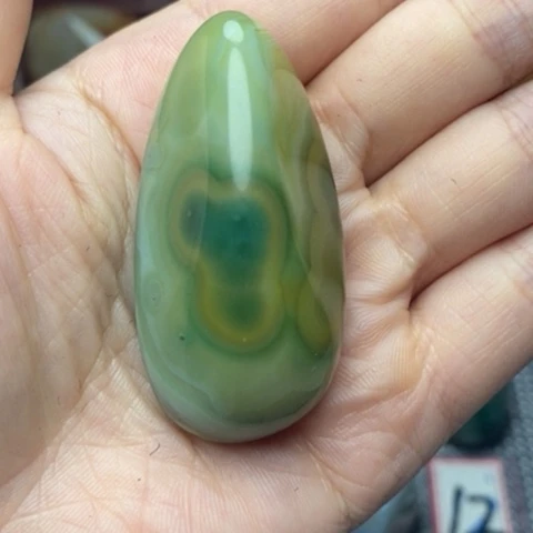 未镶嵌玛瑙/玉髓珠宝奇石