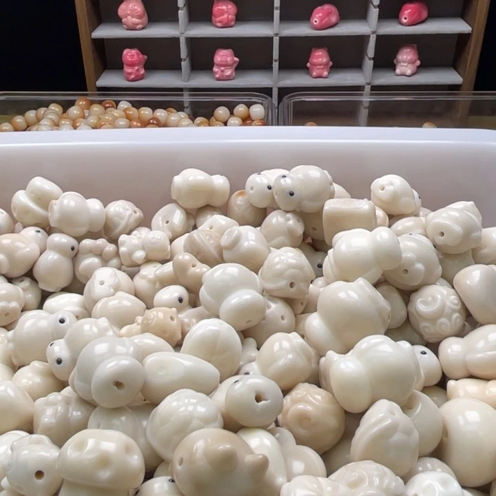 白玉菩提吊坠b15-25mm/5+1颗瑕疵