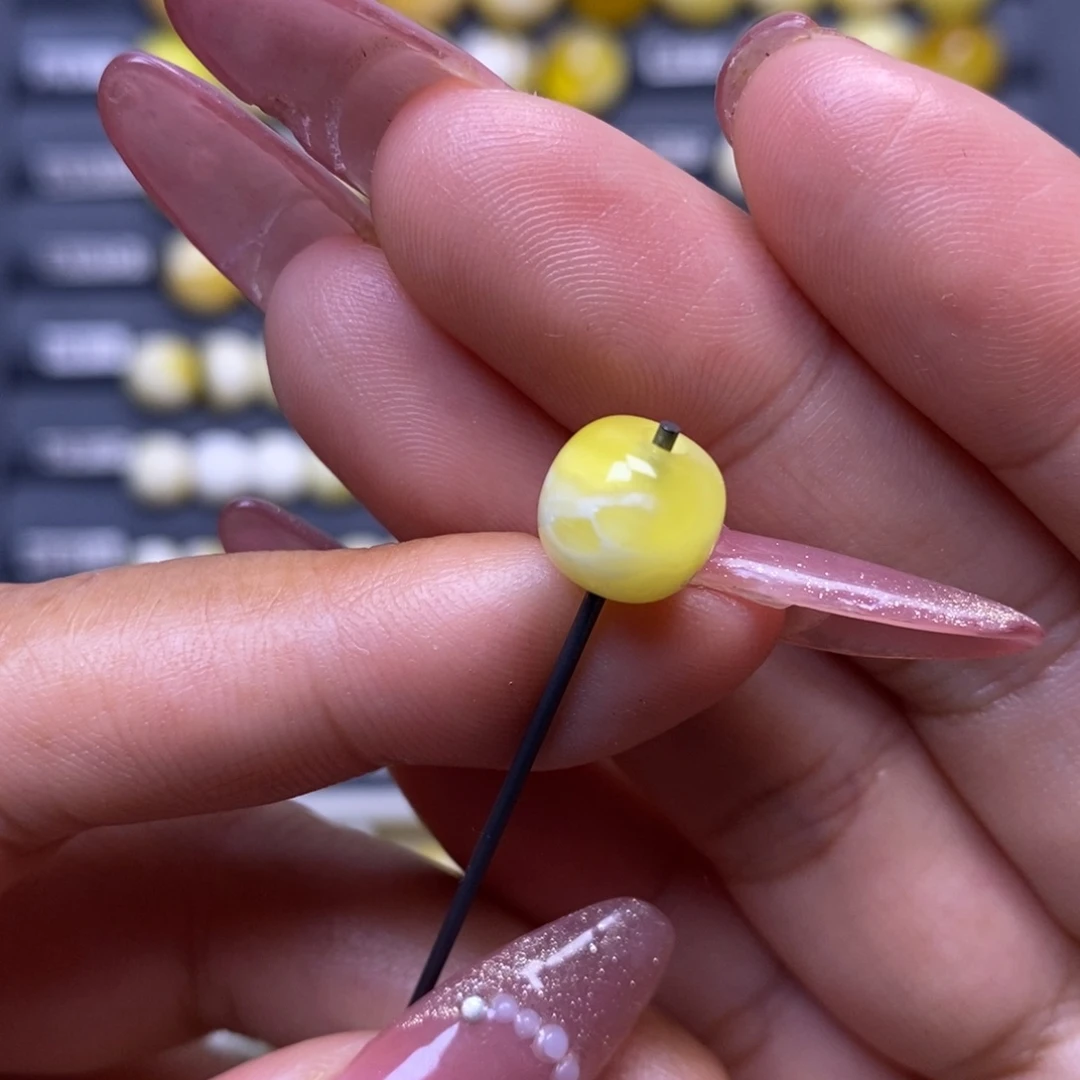 蜜蜡未镶嵌珠宝奇石橘金妖花老型9.2*8.2mm