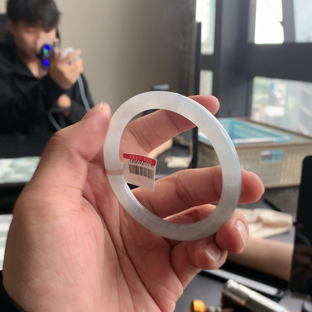 翡翠手镯未镶嵌18号 55