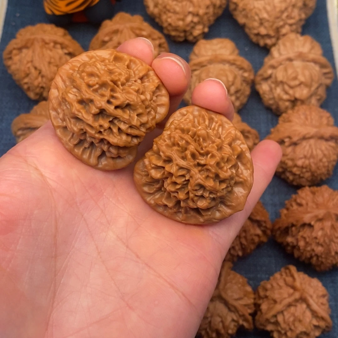 吴***青把件文玩核桃38全秦闷