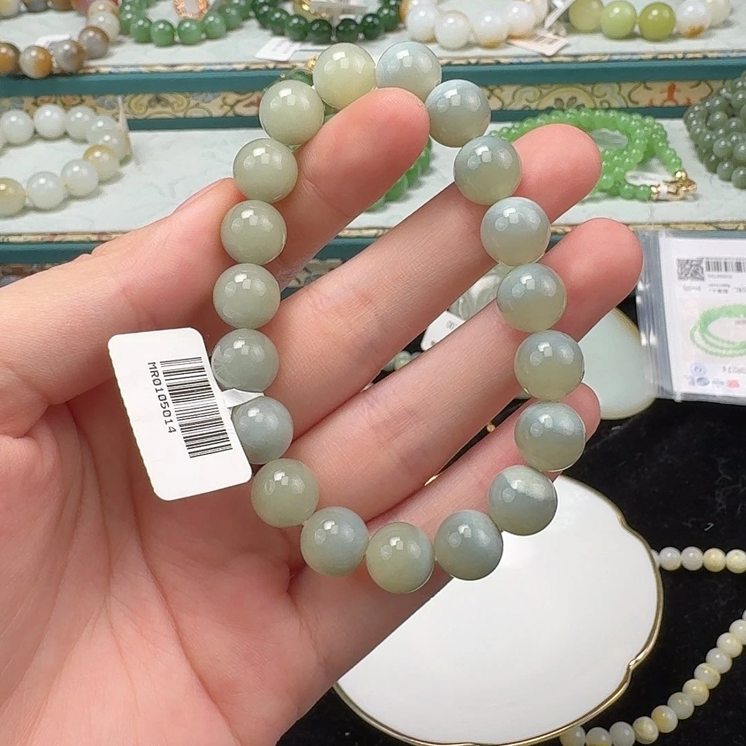 和田玉手串未镶嵌起**啾