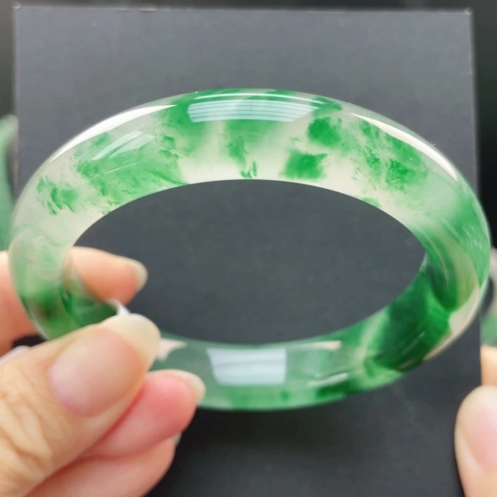 石英质玉未镶嵌手镯56 －57