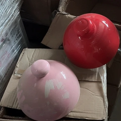 微瑕，不能明火，约口径19.8变形红，粉