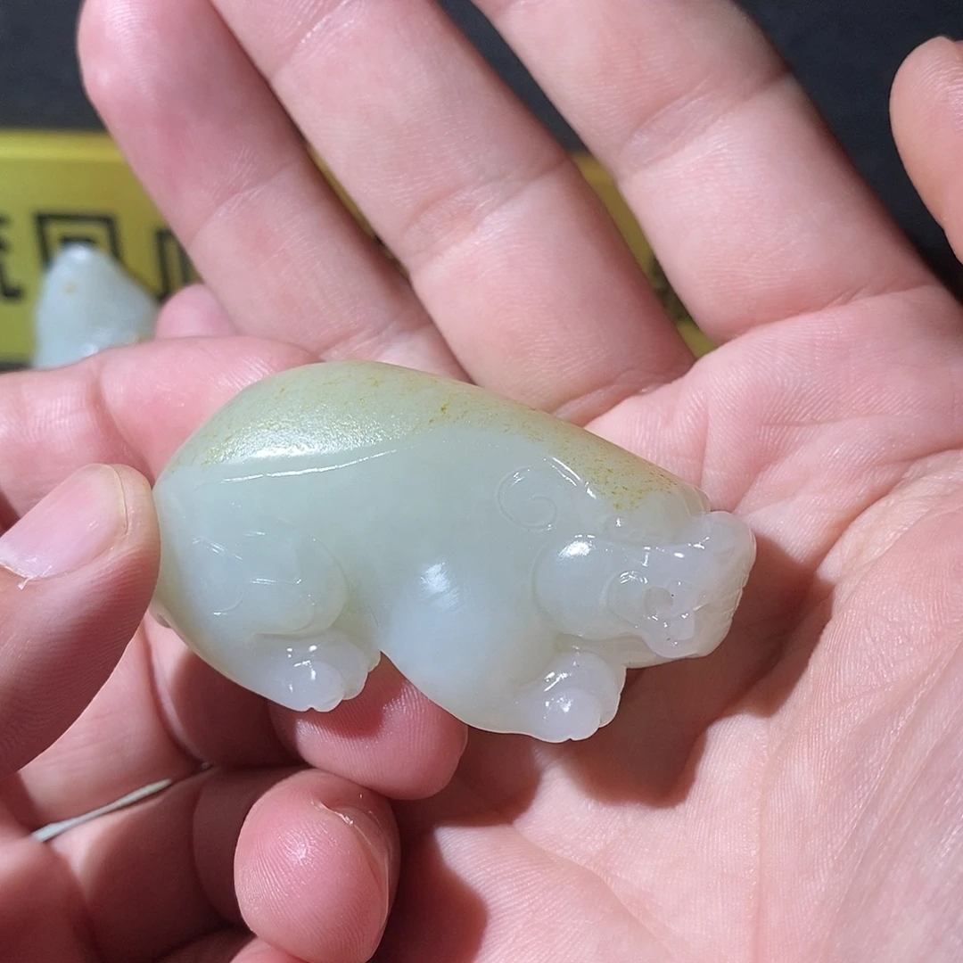 未镶嵌和田玉挂件