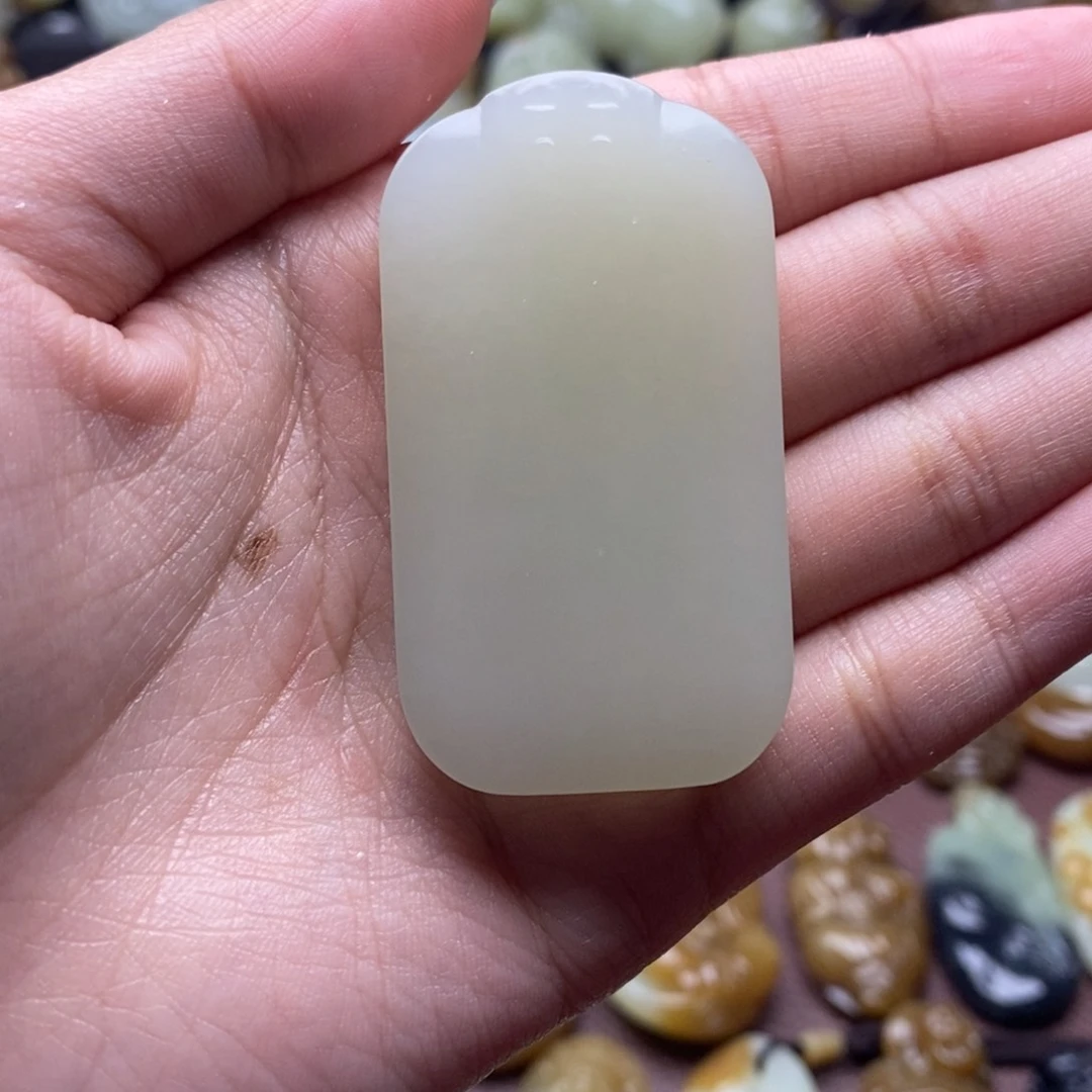 吊坠(不含链)未镶嵌和田玉（糖玉）风**～