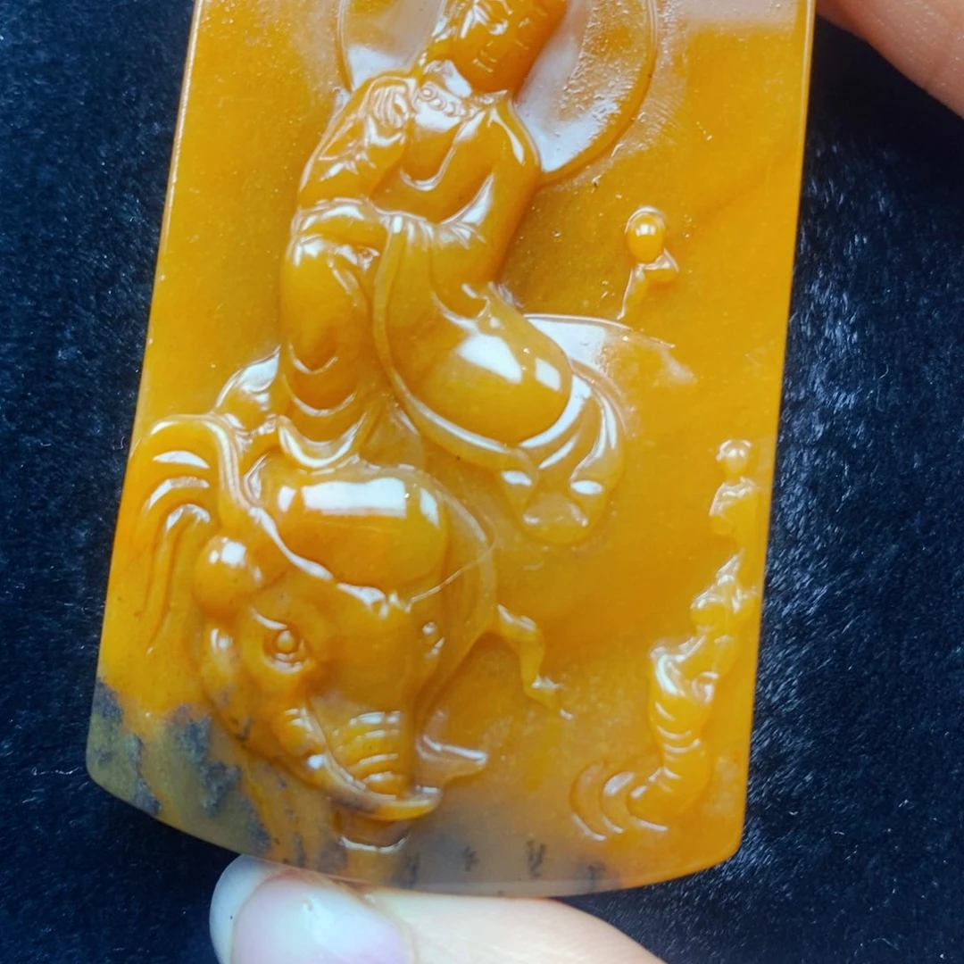 未镶嵌石英质玉（黄龙玉）吊坠(不含链)