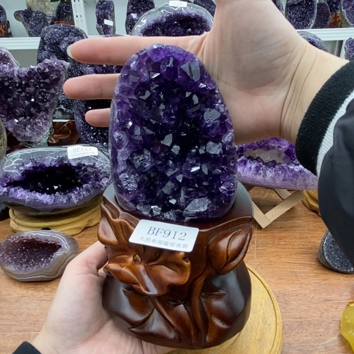 紫晶大型摆件（非配饰）未镶嵌