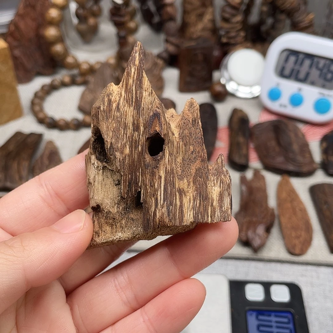 沉香沉香碎屑芽庄7.9+