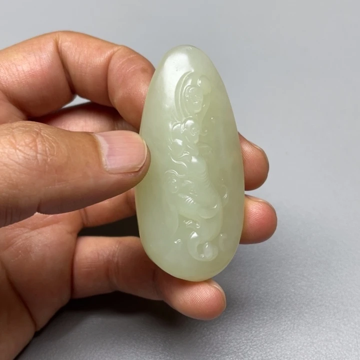 吊坠(不含链)未镶嵌和田玉过***光